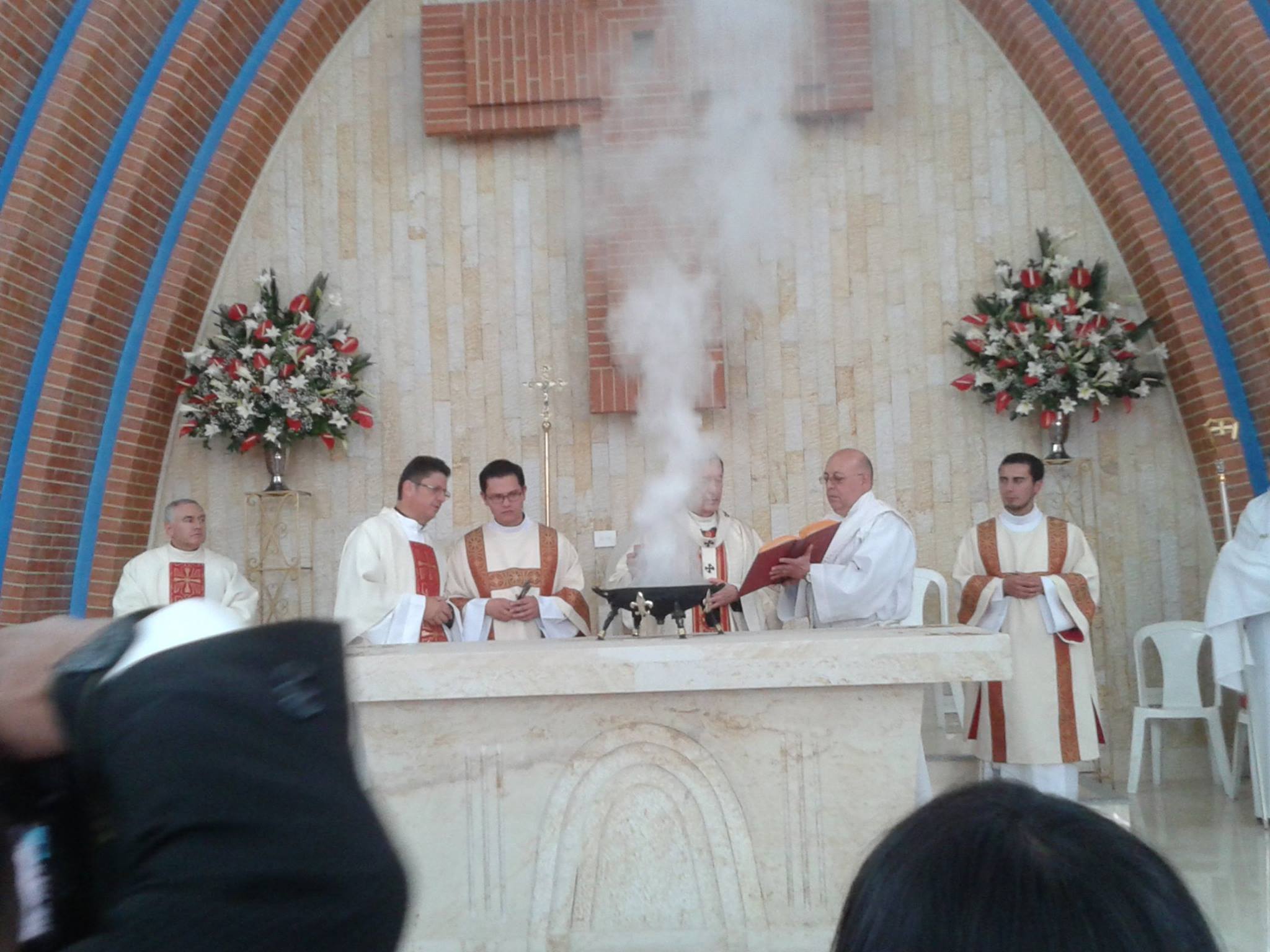 CONSAGRACIÓN TEMPLO